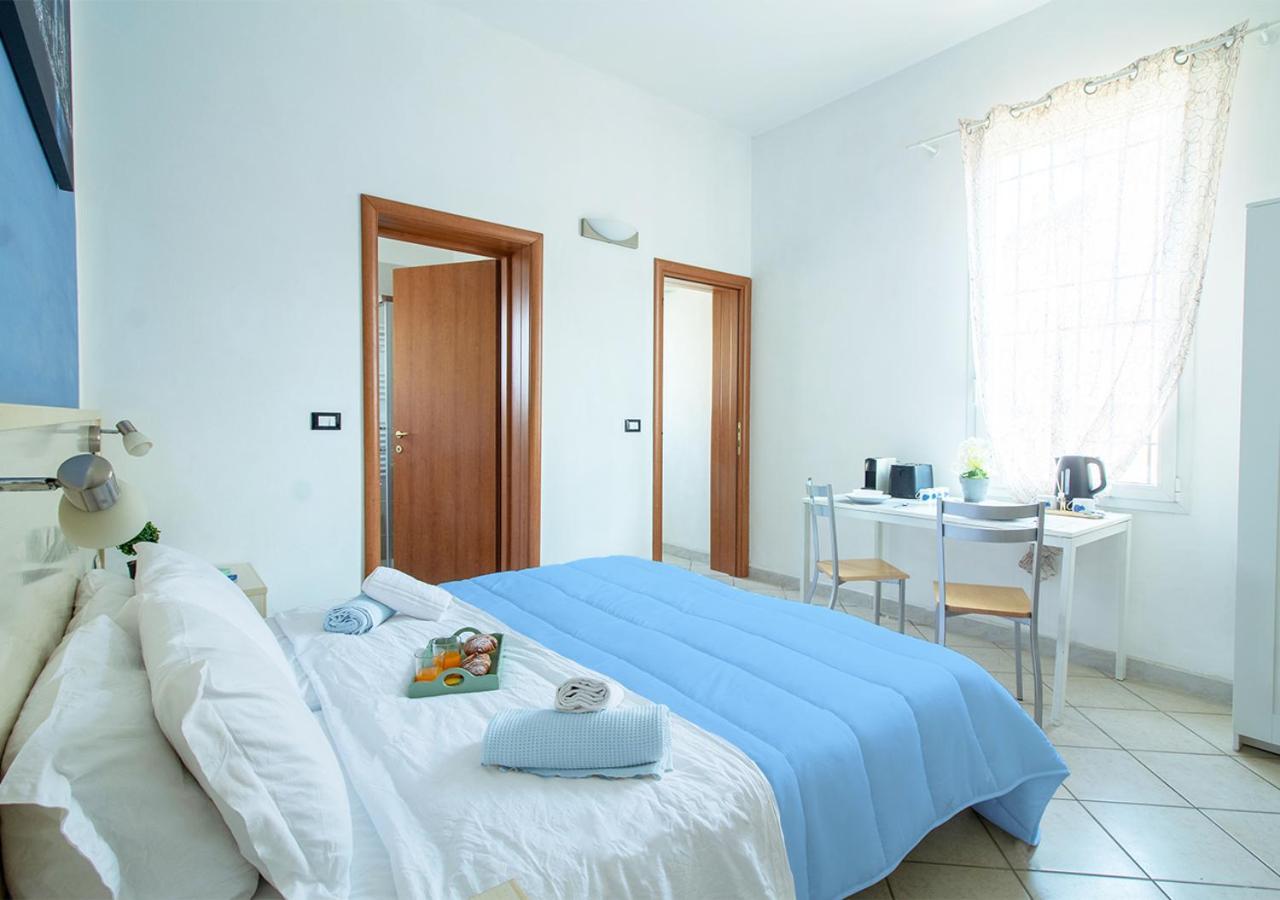 Athena Rooms - Parcheggio Privato Болоня Екстериор снимка